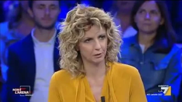 Barbara Lezzi (M5S): 'dobbiamo aiutare quegli imprenditori che hanno perso una dignità con la crisi'