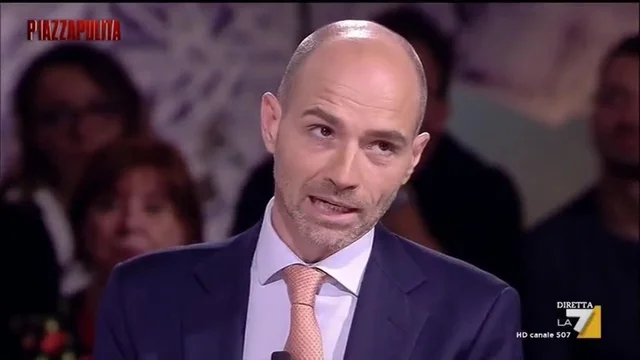 L'assessore Frongia: ‘In pochi mesi cassonetti e impianti andati a fuoco a Roma, non era mai successo!’