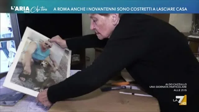 A Roma anche i novantenni sono costretti a lasciare casa