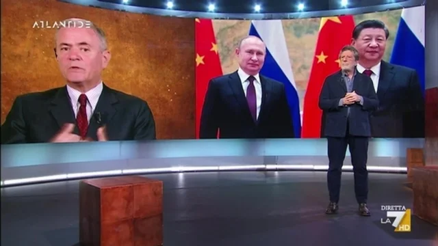 Guerra, l'intervista ad Ezio Mauro: "Non è un conflitto limitato solo a Russia ed Ucraina. La democrazia è il vero bersaglio di Putin, il contagio occidentale"