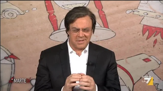 Crozza/Marchionne: "Renzi it's a mait, lo stimo come l'AUDI"