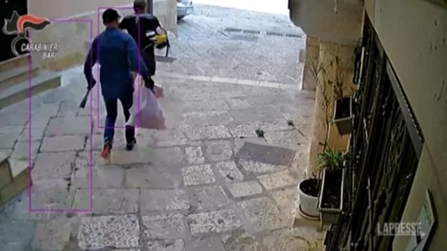Bari, furto da 30mila euro. In carcere il fratellastro di Cassano | VIDEO