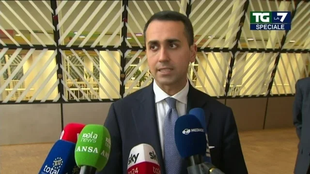 Ucraina, il ministro Di Maio: "Sanzioni? Dobbiamo continuare a indebolire l'economia russa"