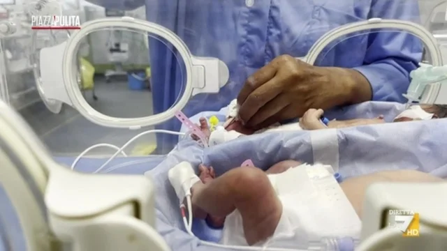 Dentro il Nasser Hospital di Gaza: l'inferno dei bambini