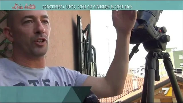 Mistero UFO, chi ci crede e chi no