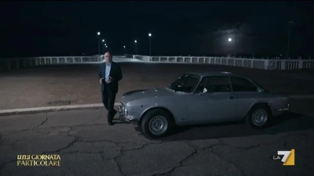 Pasolini, l'ultima notte: "I carabinieri fermano un'auto con dentro un ragazzo, si chiama Pino Pelosi..."