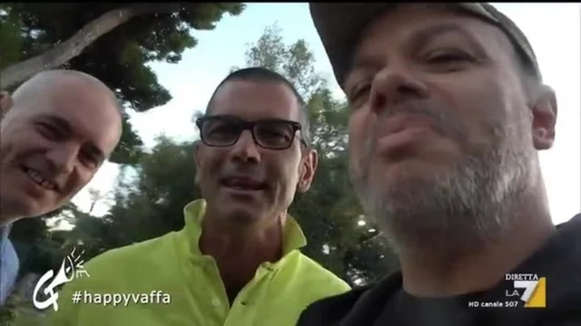 Diego e Pierfrancesco alla festa per il decimo compleanno dei 5 Stelle