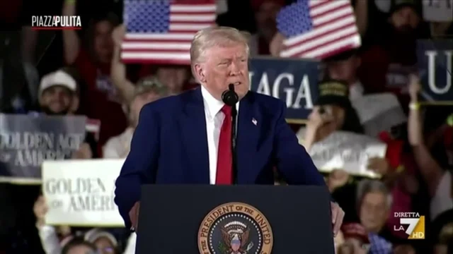 Immigrazione USA, la stretta di Trump: deportazioni arbitrarie e arresti tra studenti e ricercatori
