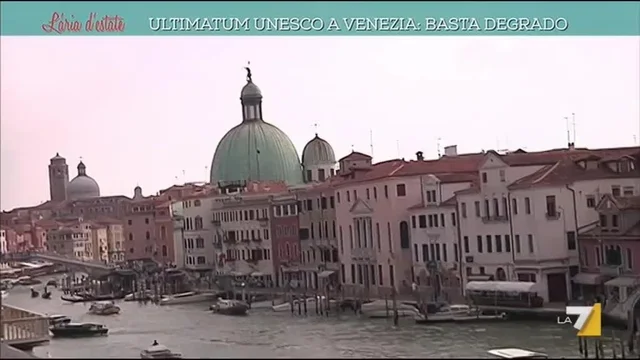 Degrado, turisti maleducati a Venezia