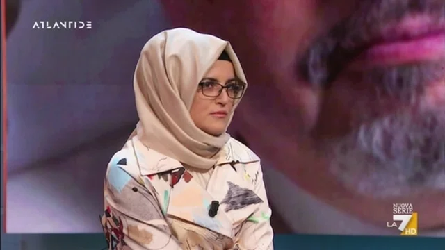Il caso Khashoggi, l'intervista alla moglie Hatice Cengiz: "Non c'è stata alcuna giustizia, un giornalista ucciso in modo barbaro e nessuno ha detto niente"