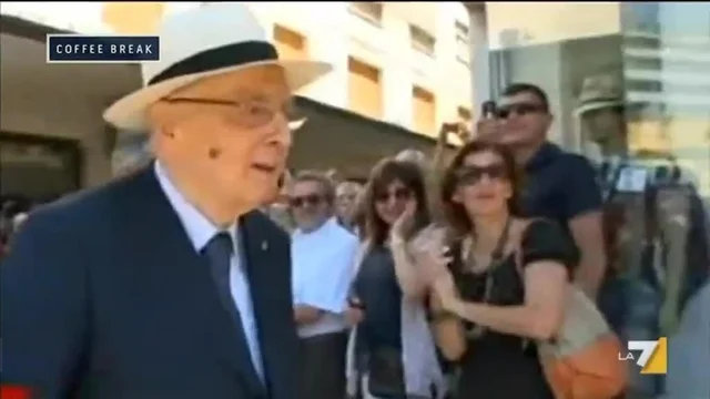 La copertina di lunedì 7 luglio