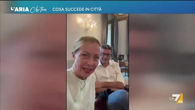 L'Aria Che Tira