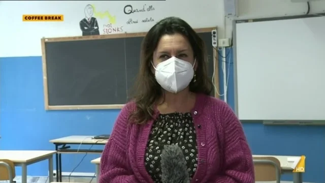 Liceo Newton di Roma, la direttrice: "Stiamo rimontando l'orario, in dieci giorni dobbiamo rifare tutto"