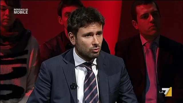 Di Battista (M5S): 'Il PD prenda lezione da noi, deve espellere certi soggetti'