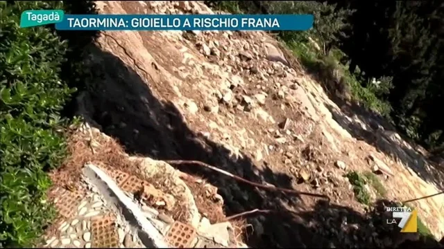 Taormina: gioiello a rischio frana