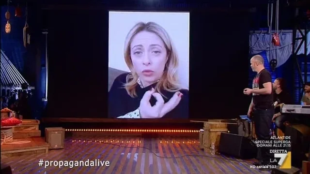 Propaganda Live - Makkox - La zucchina di mare