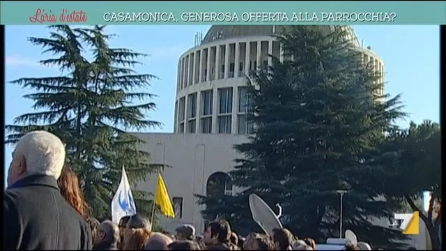 Casamonica, generosa offerta alla parrocchia?