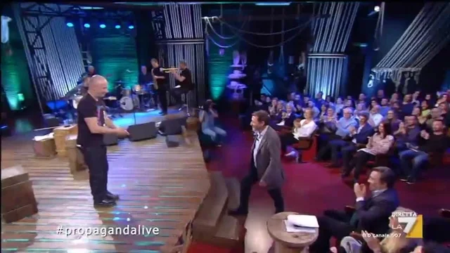 Propaganda Live - L'intervista a Michele Serra