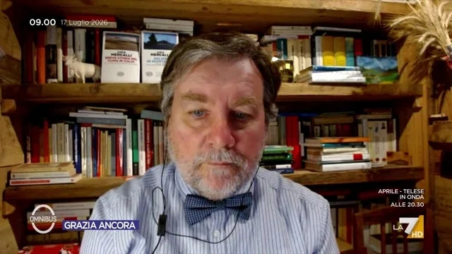 Caldo anomalo, Luca Mercalli: "Da tempo avevo scelto la montagna..."