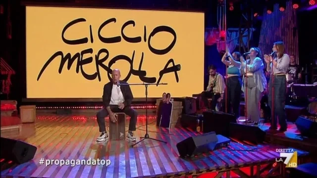 Ciccio Merolla - Malatìa | live sul palco di Propaganda Live