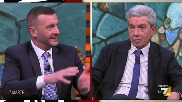 Referendum, Casalino: "L'ultimo video di Meloni è fatto per diffondere il verbo, visti i danni che stanno facendo i suoi"