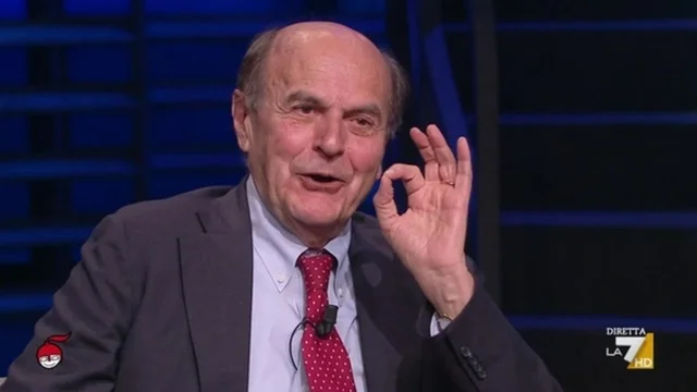 Bersani parla di Berlusconi: "Ha la capacità di trasmettere generosità". E poi racconta un aneddoto