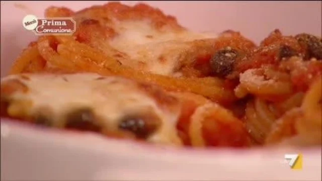 Nidi di Spaghettoni al Forno