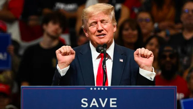 Dichiarazione shock di Trump sui cambiamenti climatici: "Con il riscaldamento globale avremo più ville con vista mare"