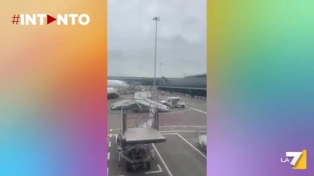 Aeroporto di Dublino evacuato: sospetto ordigno esplosivo
