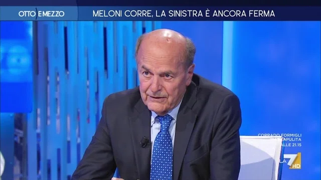 Bollo auto sospeso nel 2027, Bersani: “È un bonus elezioni, c’è un elemento demagogico”