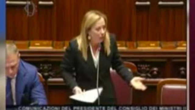 Meloni arriva in ritardo alla Camera: "Ognuno tragga le sue conclusioni"