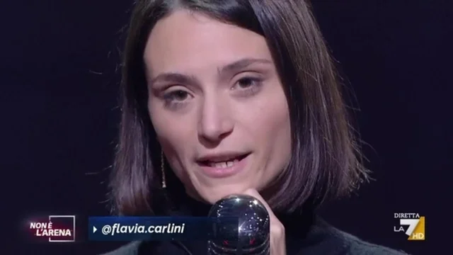 Flavia Carlini sulla questione migranti a Non è l'Arena: "Avete finto la voce grossa"