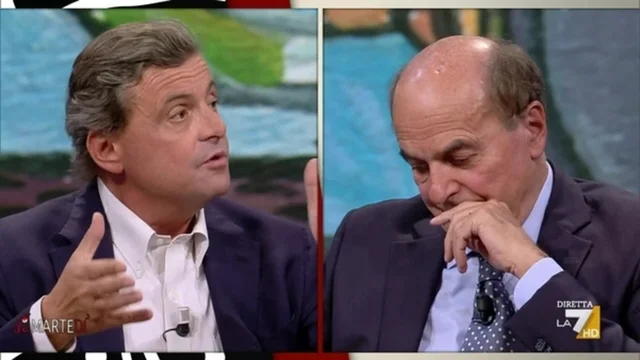 Calenda su Meloni: "Non ha idea su come gestire il Paese, inventa reati"