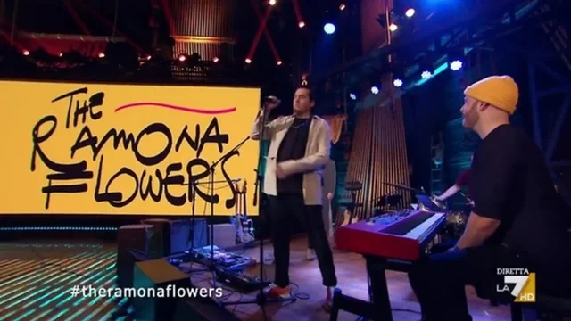 "Up all night": la musica dei Ramona Flowers a Propaganda Live