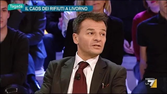 Fassina:'E' singolare che Grillo si stupisca per  un titolo dell'Unita'