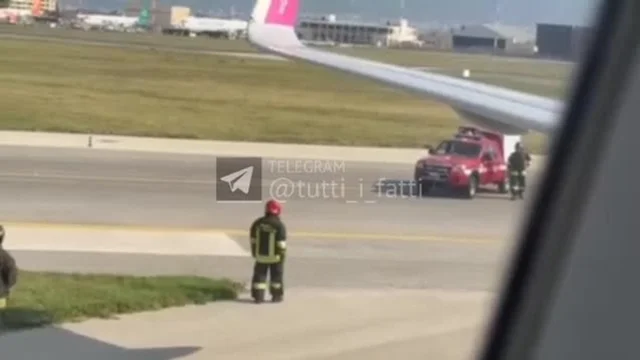 Atterraggio d’emergenza a Napoli per volo proveniente dal vertice di pace a Sharm El-Sheikh
