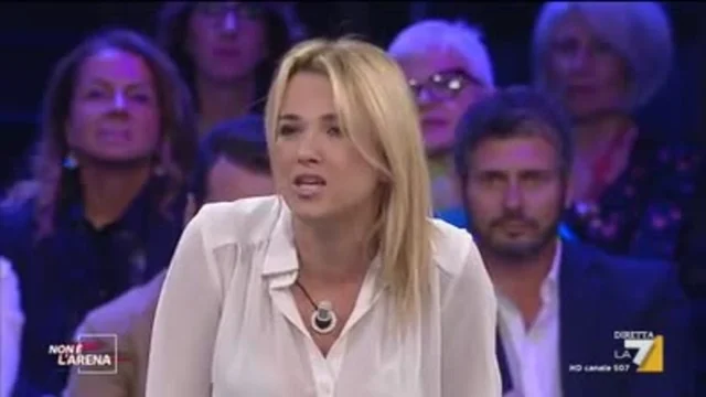 Francesca Barra: 'A me preoccupa la dichiarazione di Don Mazzi'