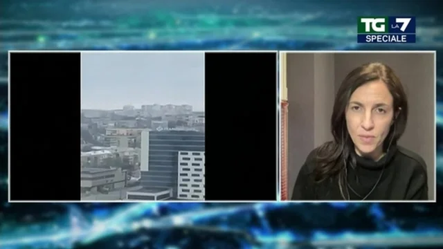 Ucraina, Mannocchi: "Russi hanno usato bombe a grappolo su Kharkiv mentre iniziavano i colloqui"