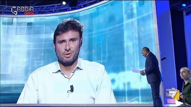 Di Battista: 'Il terrorismo è guerra mondiale'