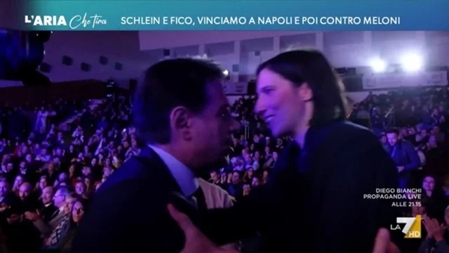 Schlein e Fico: "Vinciamo a Napoli e poi contro Meloni"