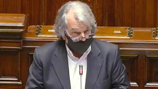Brunetta definisce così lo smart working: "È un lavoro a domicilio all'italiana"