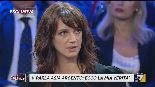 La verità di Asia Argento: ‘quel selfie mi ha riportato alla realtà’