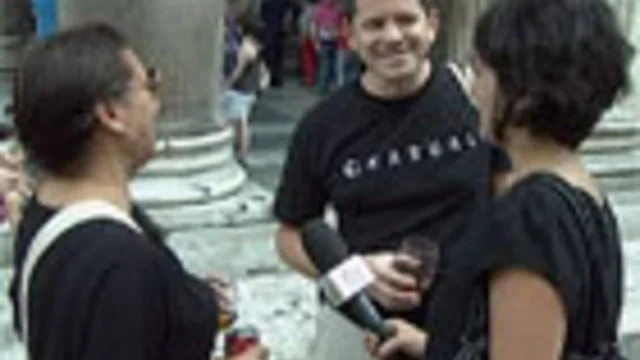 Vietato mangiare sui gradini di Piazza di Spagna