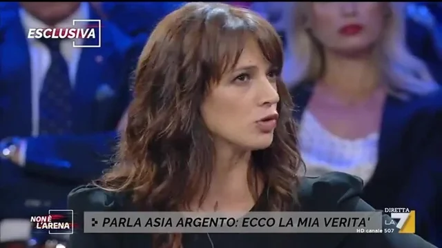 Asia Argento su Bennett e Dove: ‘sono persone affamate di denaro’