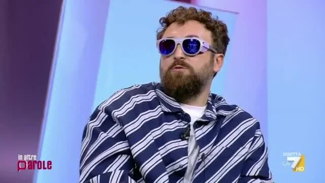Dargen D’Amico su Andrea Giambruno: “Per mia fortuna non conosco benissimo l’individuo”