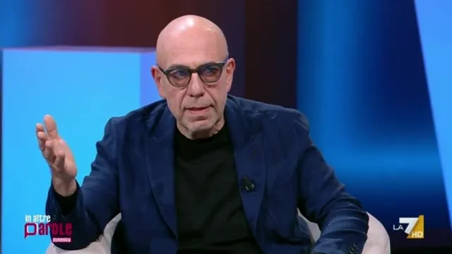 Manganellate a Pisa, Virzì: “Conosco alcuni dei ragazzi, c’erano ragazzi minorenni e pacifici e non li vai a manganellare ridendo”