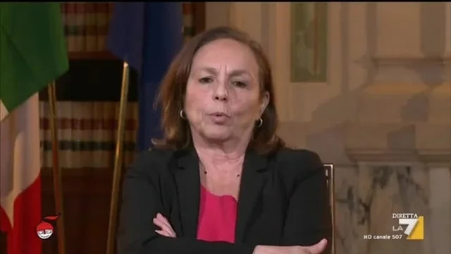 Coronavirus, Lamorgese: "Misure che limitano le libertà personali? Servono per salvare vite"