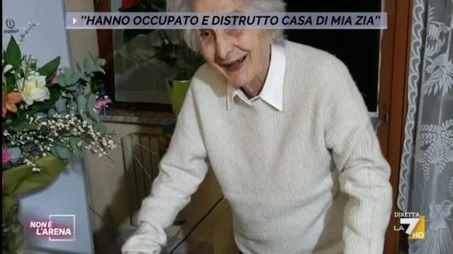 Il racconto della nipote di Carlotta, la novantenne cui è stata occupata e distrutta casa.