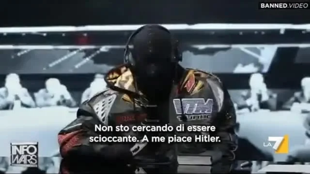 Kanye West: "Amo Hitler: l’Olocausto non è quello che è successo" E scoppia la bufera sui social