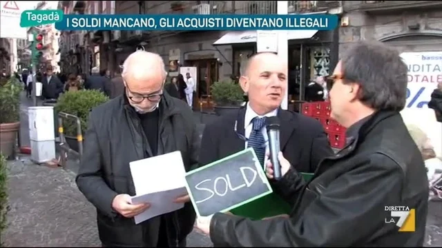 I soldi mancano, gli acquisti diventano illegali